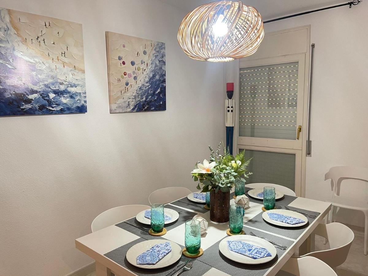 La Casa De La Vila Palamos Luaran gambar
