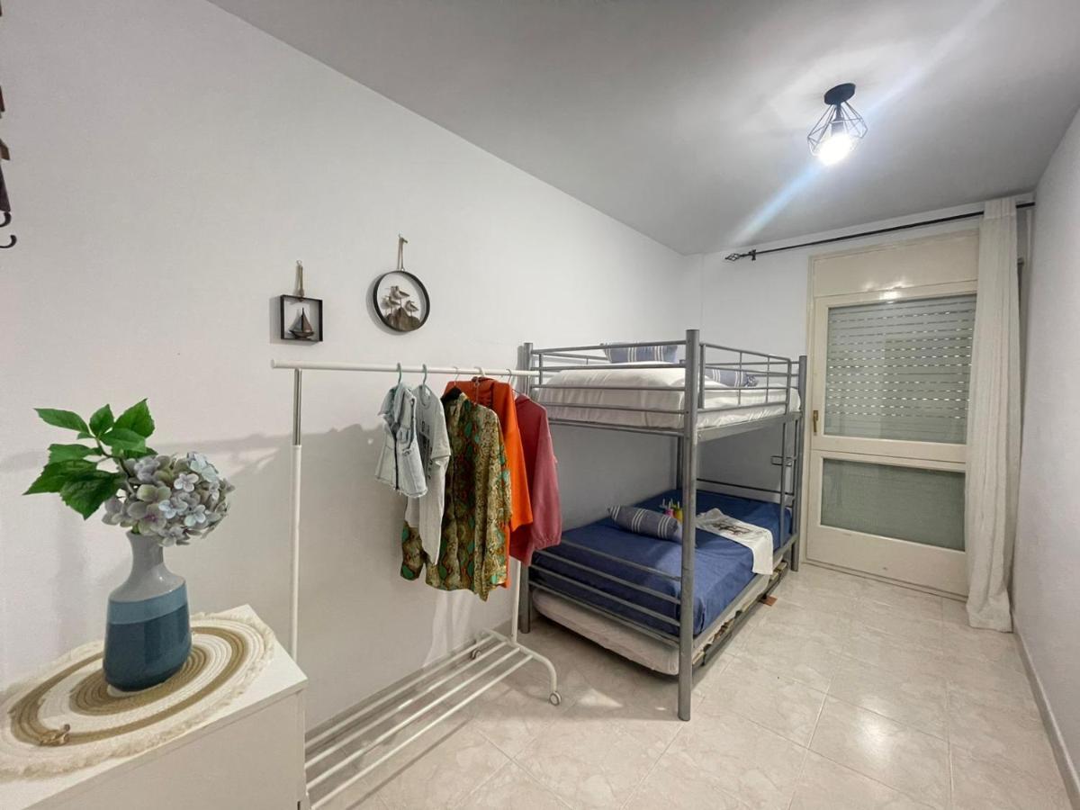 La Casa De La Vila Palamos Luaran gambar